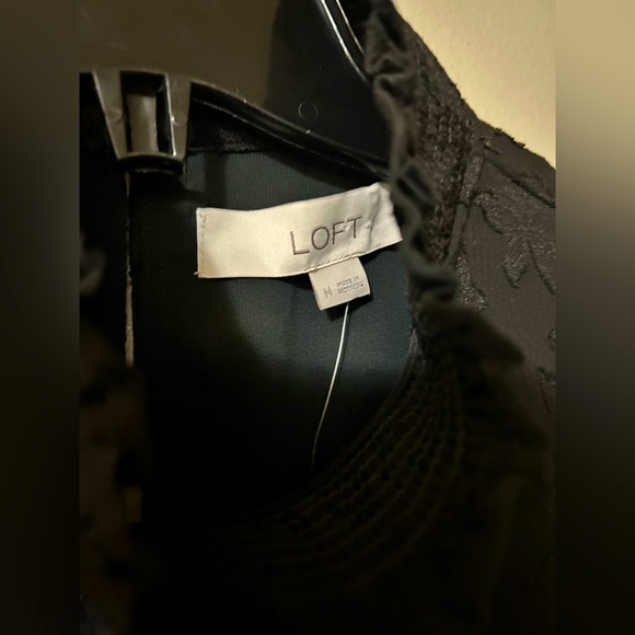 Sleeveless loft blouse - Picture 3 of 6